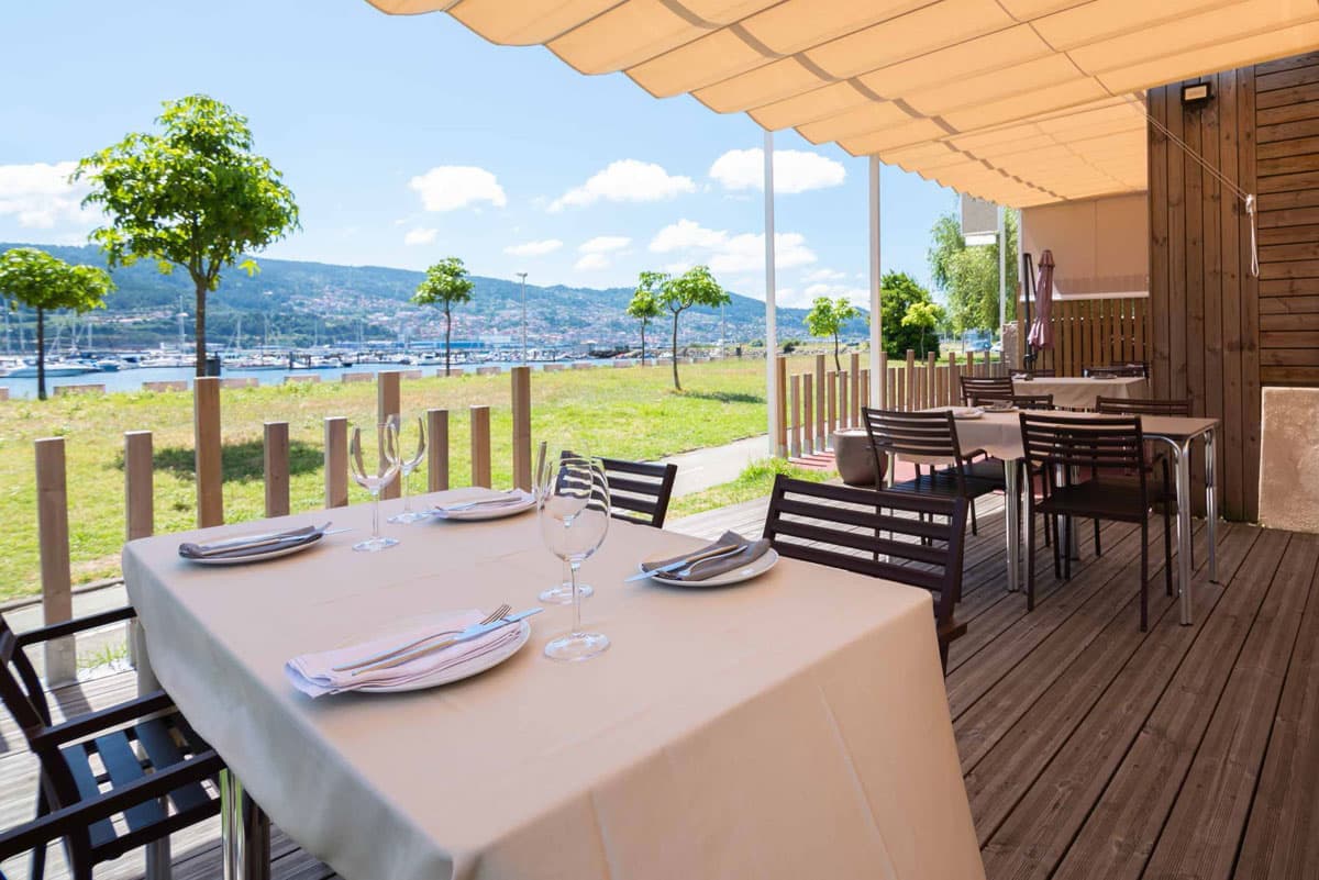 Terraza de Casa Mariano en Moaña